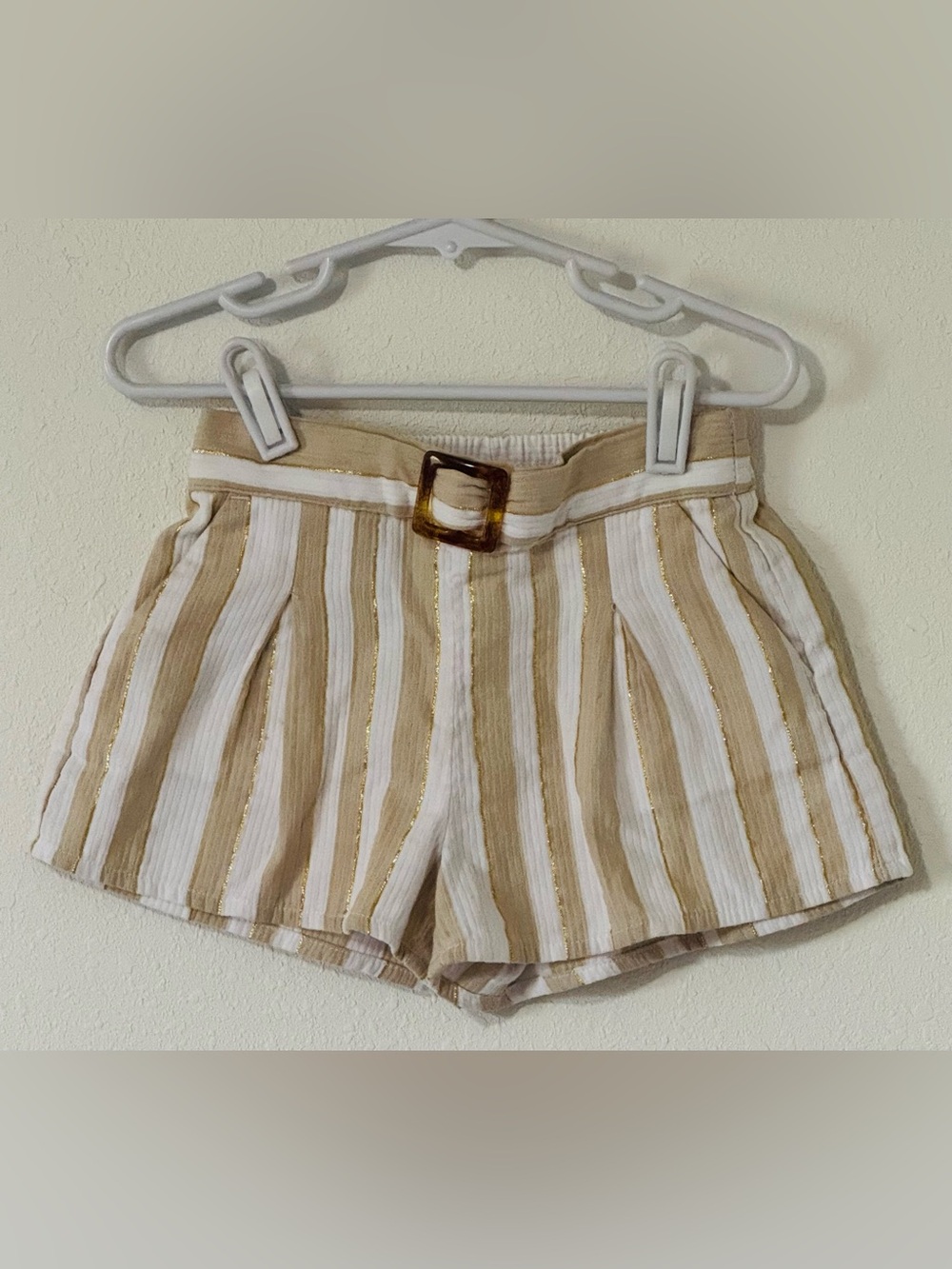 Janie and Jack Cream and Tan Striped High-Waist Shorts with Buckle Size 3